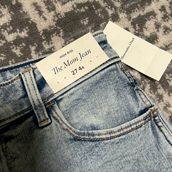 Abercrombie and Fitch Jeans - Picture 2 of 5